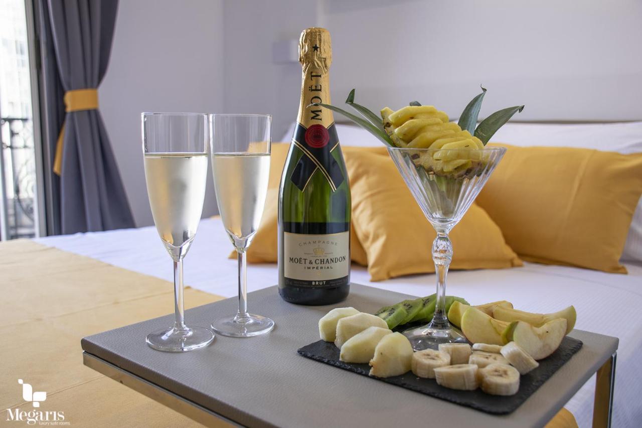Megaris Luxury Suite Rooms Naples Exterior photo